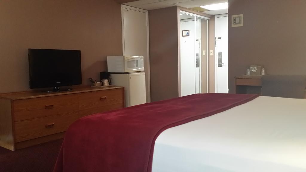 Seaspray Inn Beach Resort パーム・ビーチ・ショアーズ エクステリア 写真