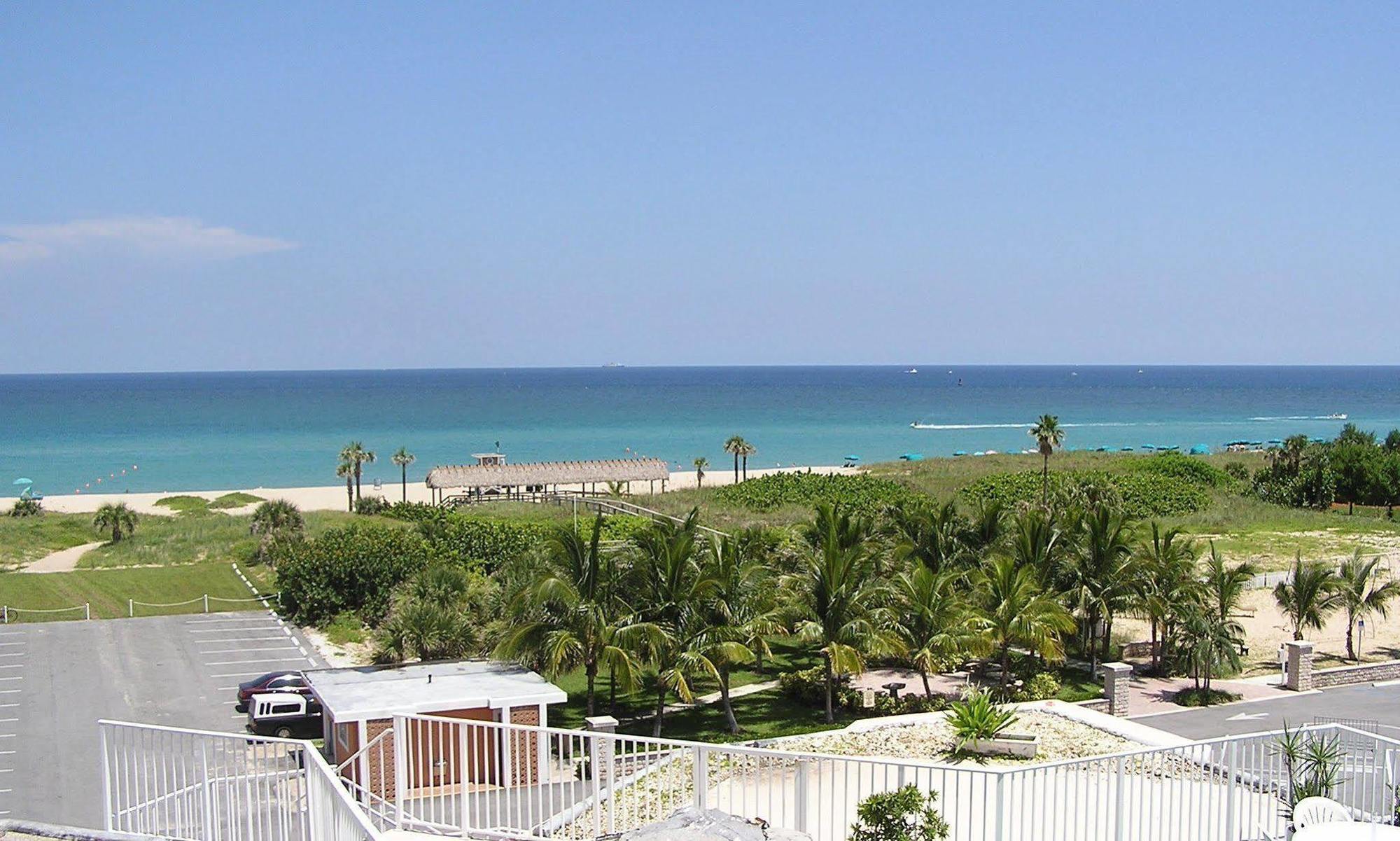 Seaspray Inn Beach Resort パーム・ビーチ・ショアーズ エクステリア 写真