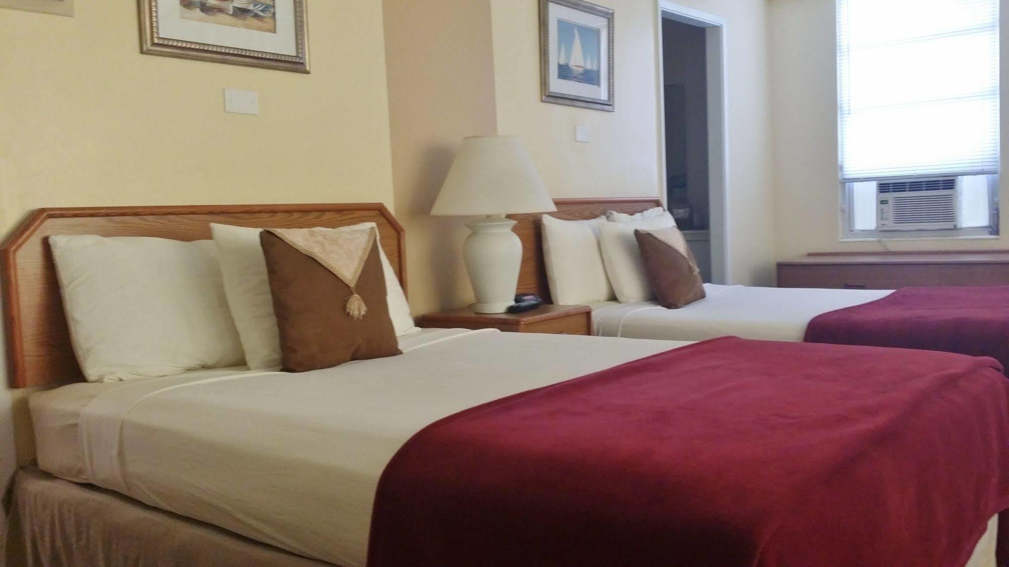 Seaspray Inn Beach Resort パーム・ビーチ・ショアーズ エクステリア 写真